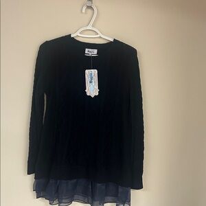 Chic Navy Layered Sweatshirt.